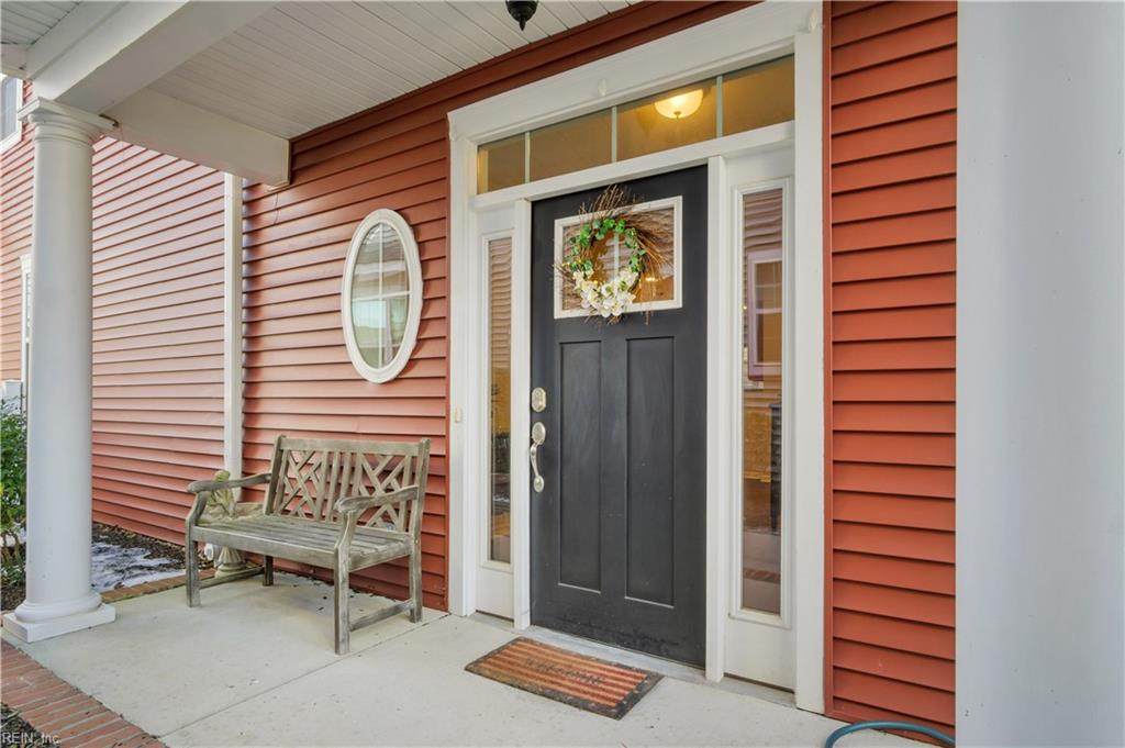 2601 Queens Path - Photo 1