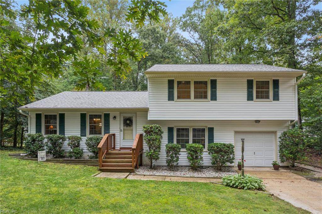 107 Chapel Hill Ln - Photo 1