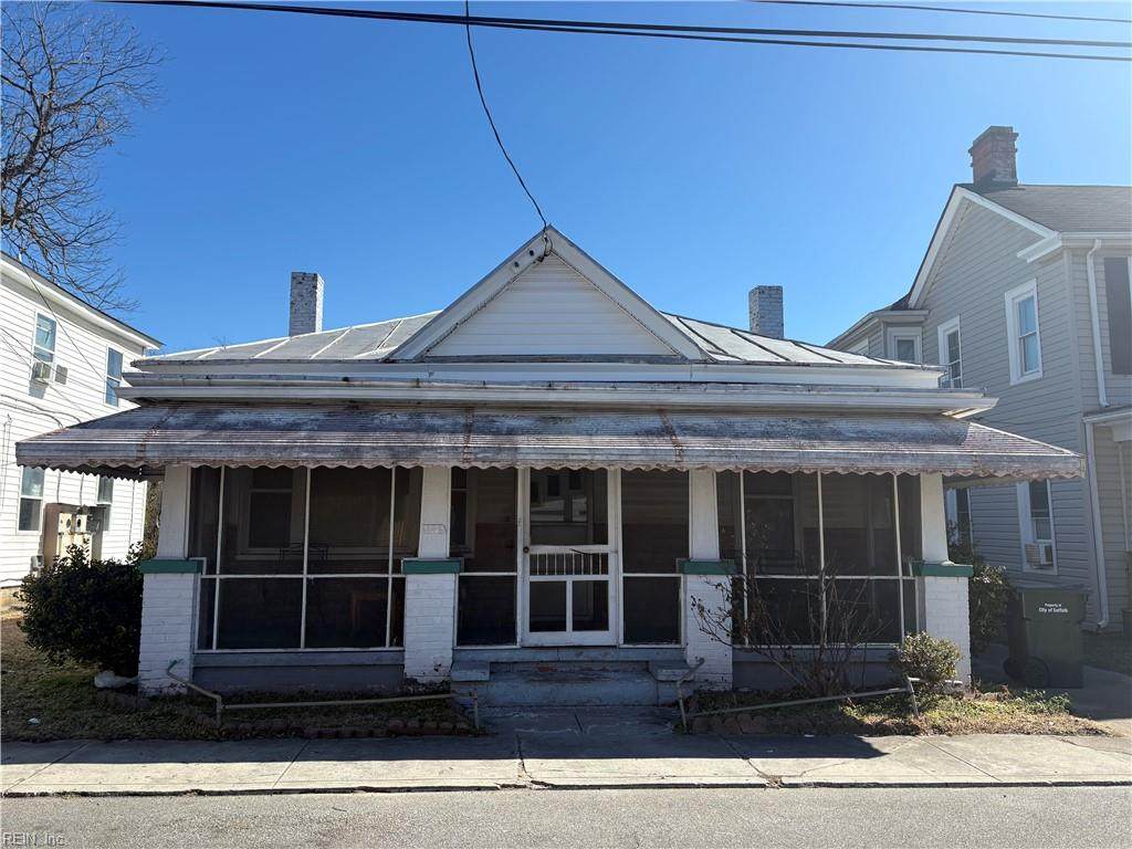 146 Pine St - Photo 1