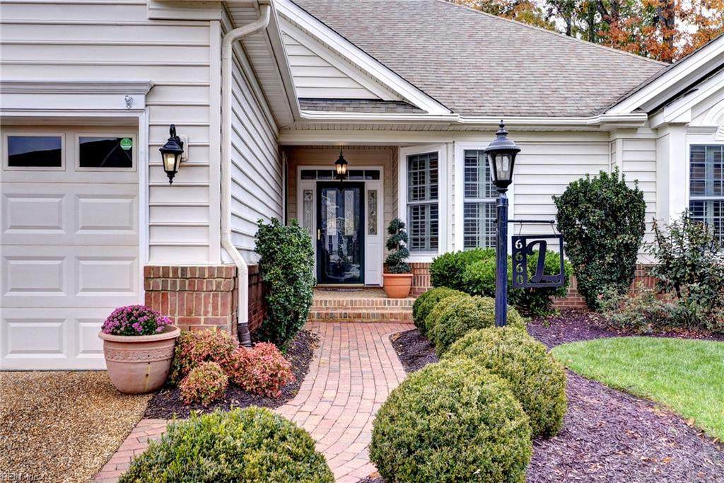 6660 Rexford Ln - Photo 1