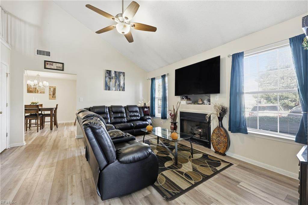 2604 Westgate Cir - Photo 1