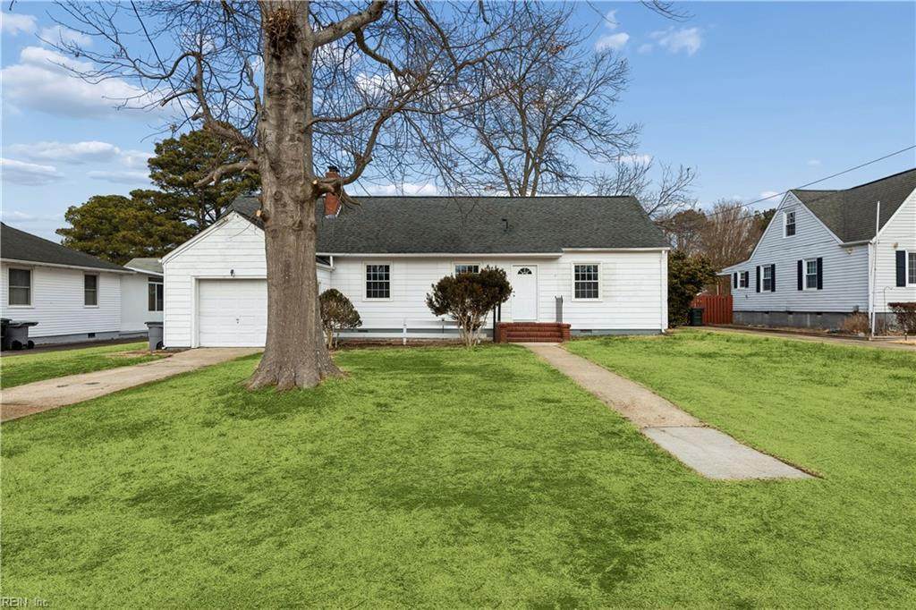 121 Cambridge Pl - Photo 1