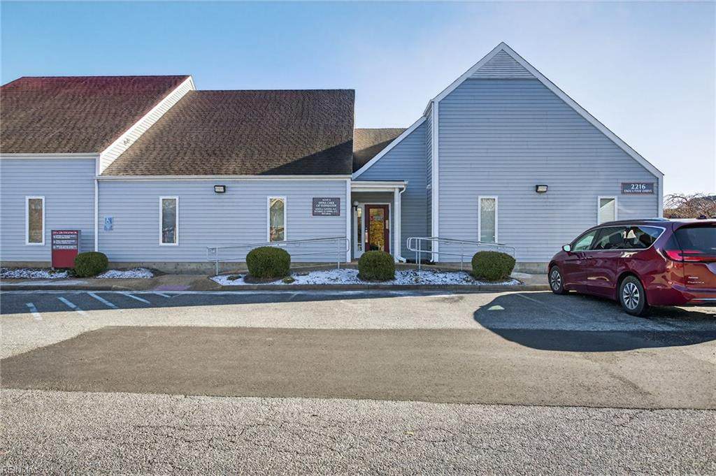 2216 Executive Dr - Photo 1