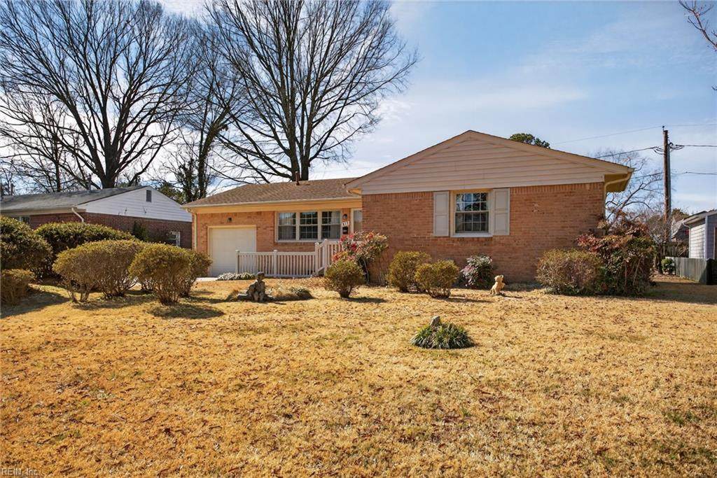 813 Benjamin Pl - Photo 1