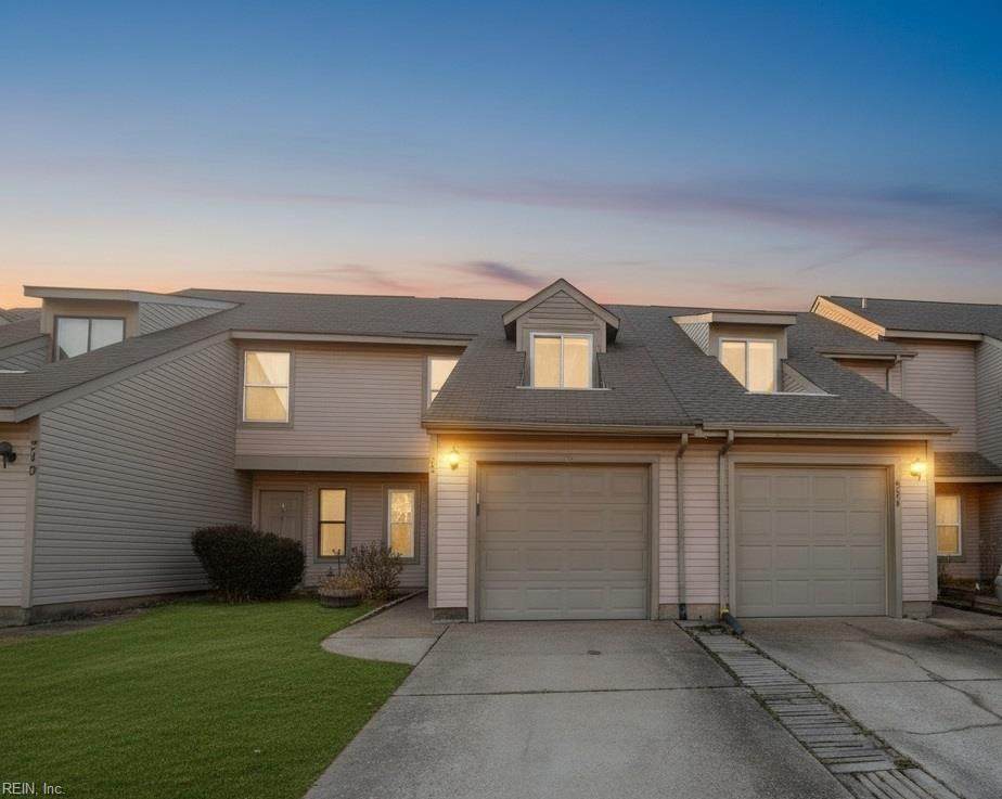 313 Woods Edge Ct - Photo 1