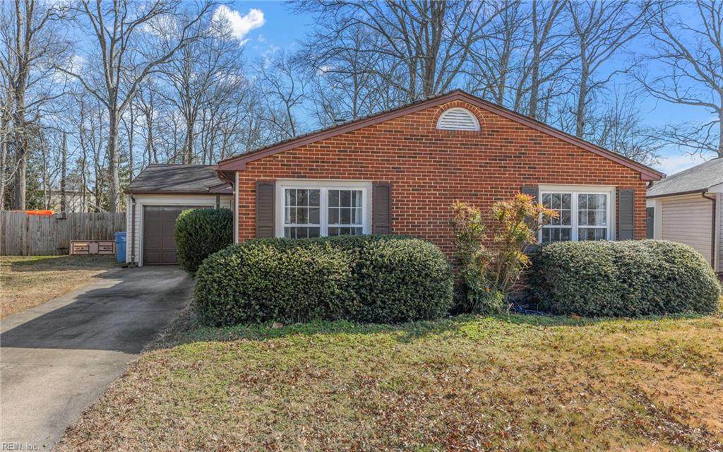 917 Sugar Tree Ct - Photo 1