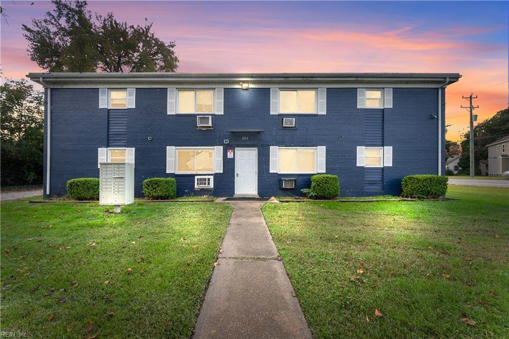 200 Pullman Ave - Photo 1