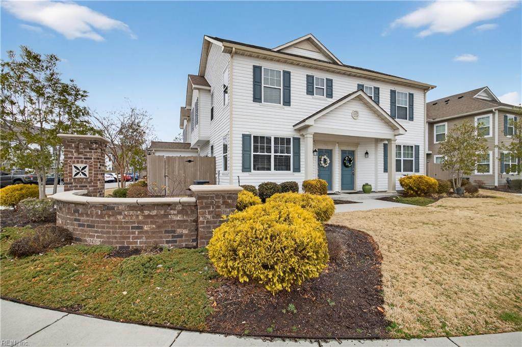 3800 Clarendon Way - Photo 1