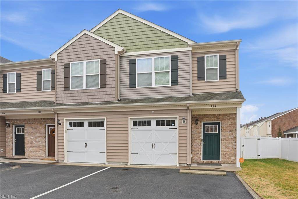 924 Deep Branch Way - Photo 1