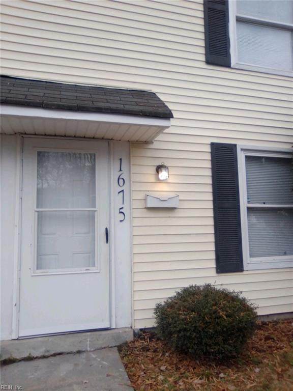 1675 Darren Cir - Photo 1