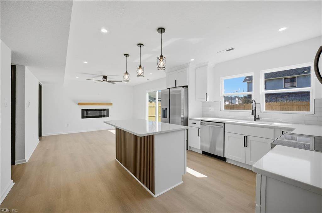 601 Rock Spring Ct - Photo 1