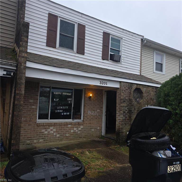 3201 Chesterton Ct - Photo 1