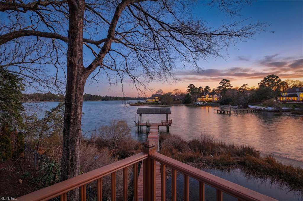 1072 Downshire Chse - Photo 1