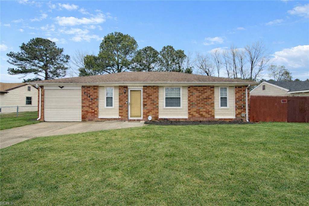 1249 Sir Kay Dr - Photo 1