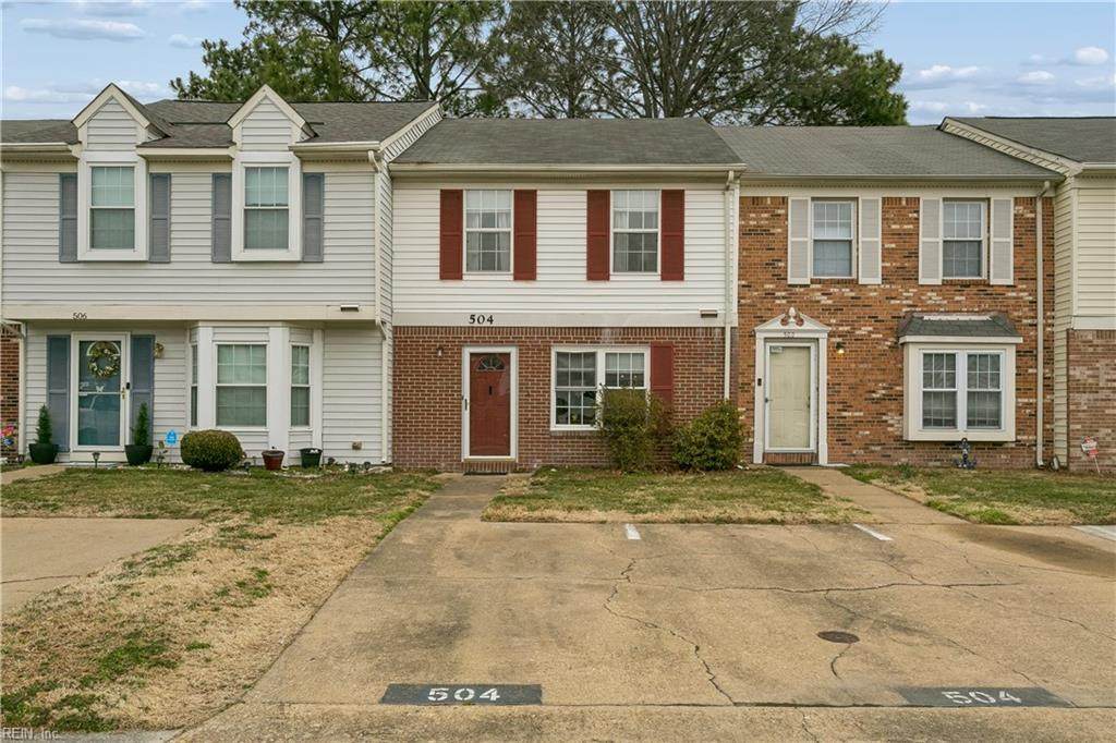 504 Hollomon Dr - Photo 1