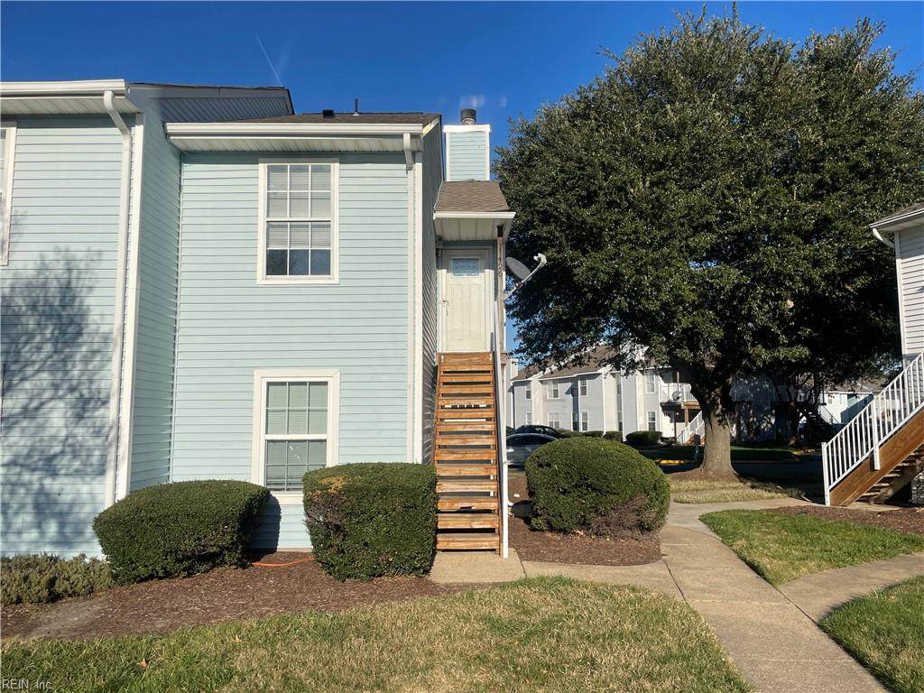 426 Shelter Dr - Photo 1