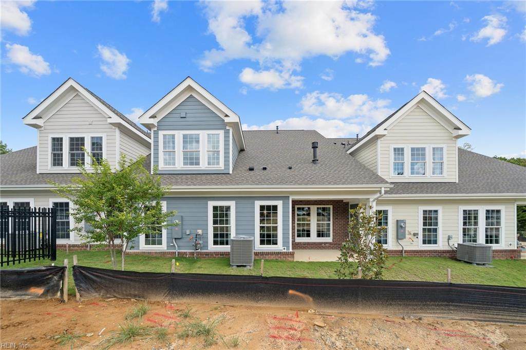 1244 Treviso Bay - Photo 1