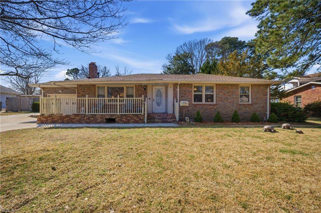 1901 Jack Frost Rd - Photo 1