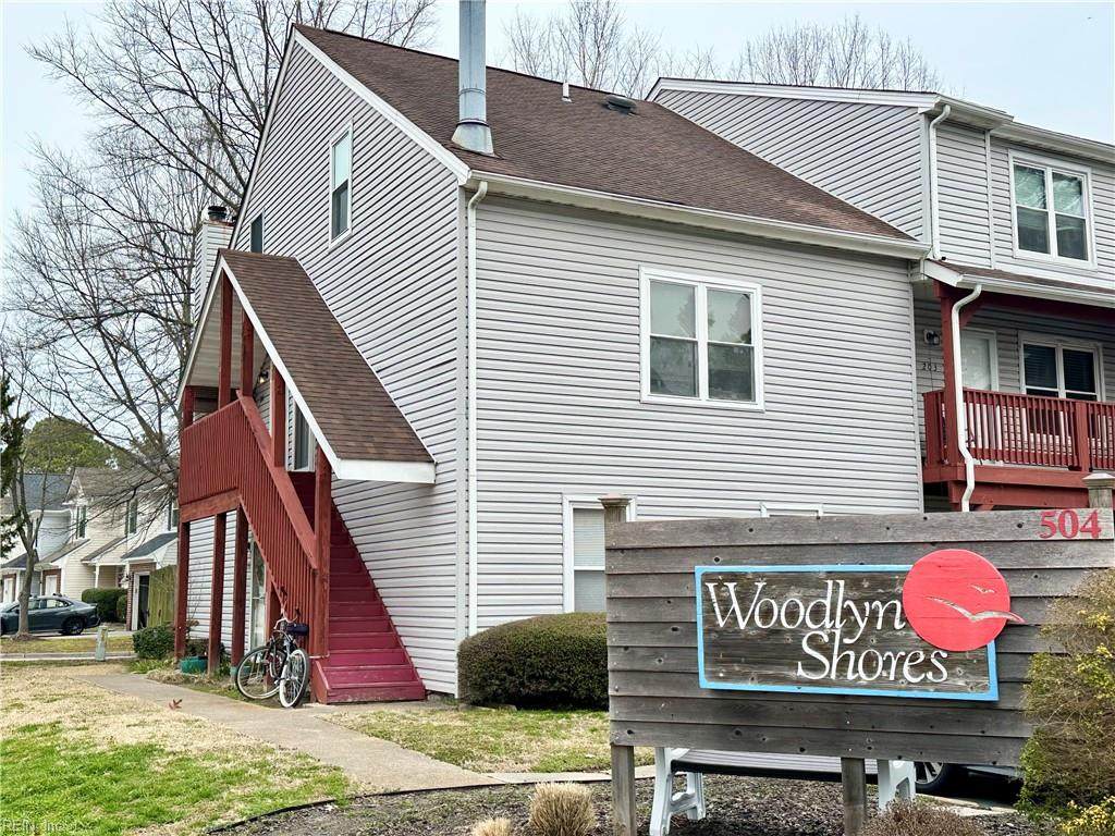 504 Barberton Dr - Photo 1