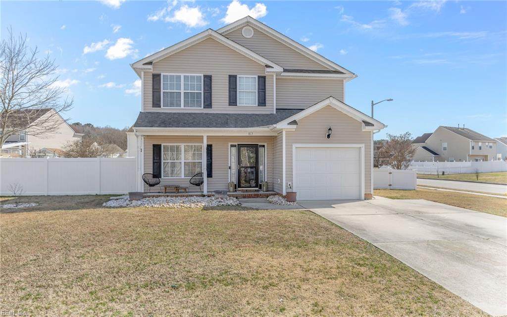 813 Bridges Pl - Photo 1