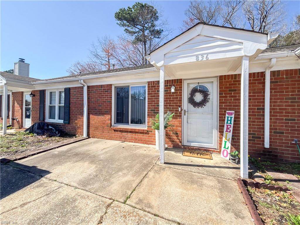 836 Wickford Dr - Photo 1