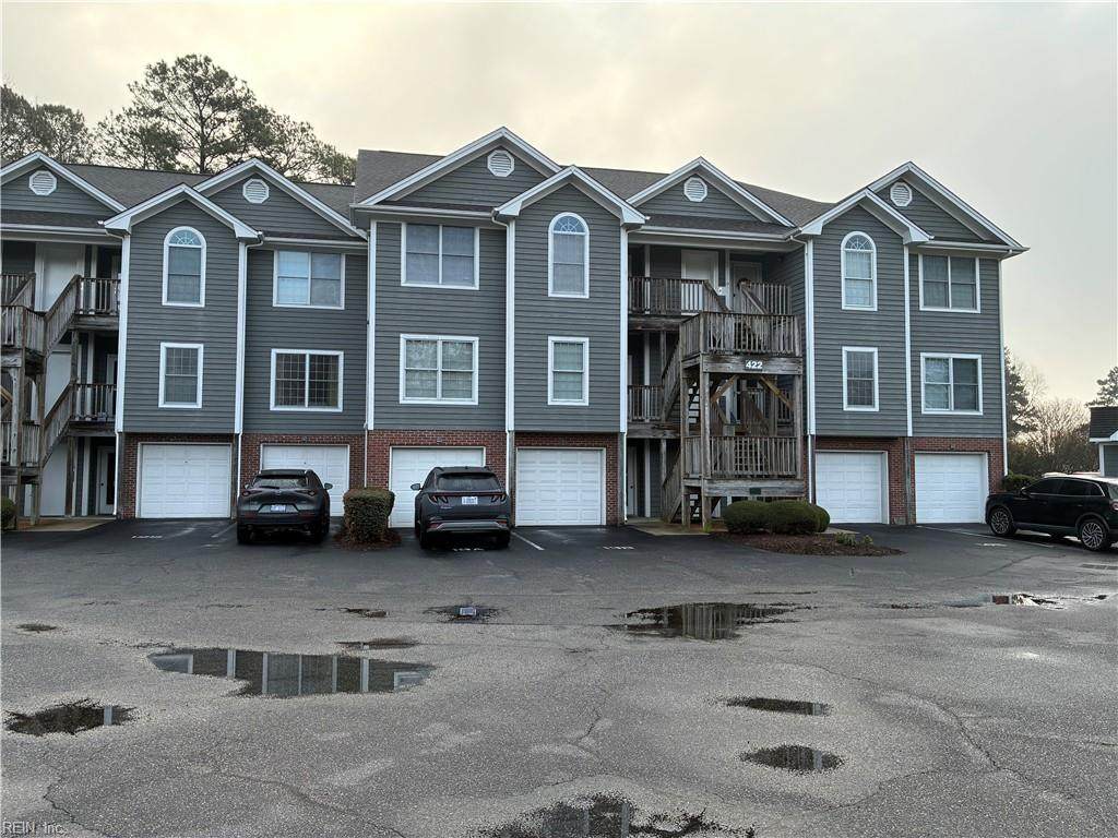 422 Albemarle Blvd - Photo 1