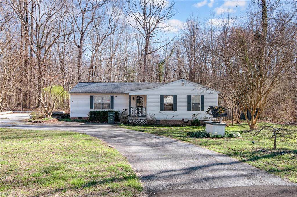 124 Woodside Dr - Photo 1
