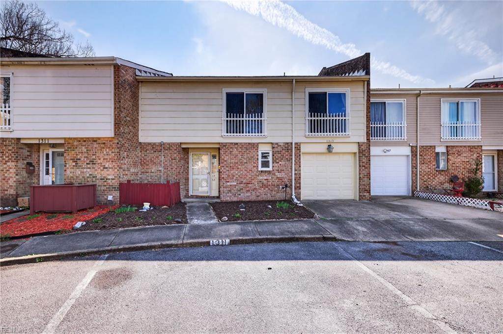1313 Glyndon Dr - Photo 1