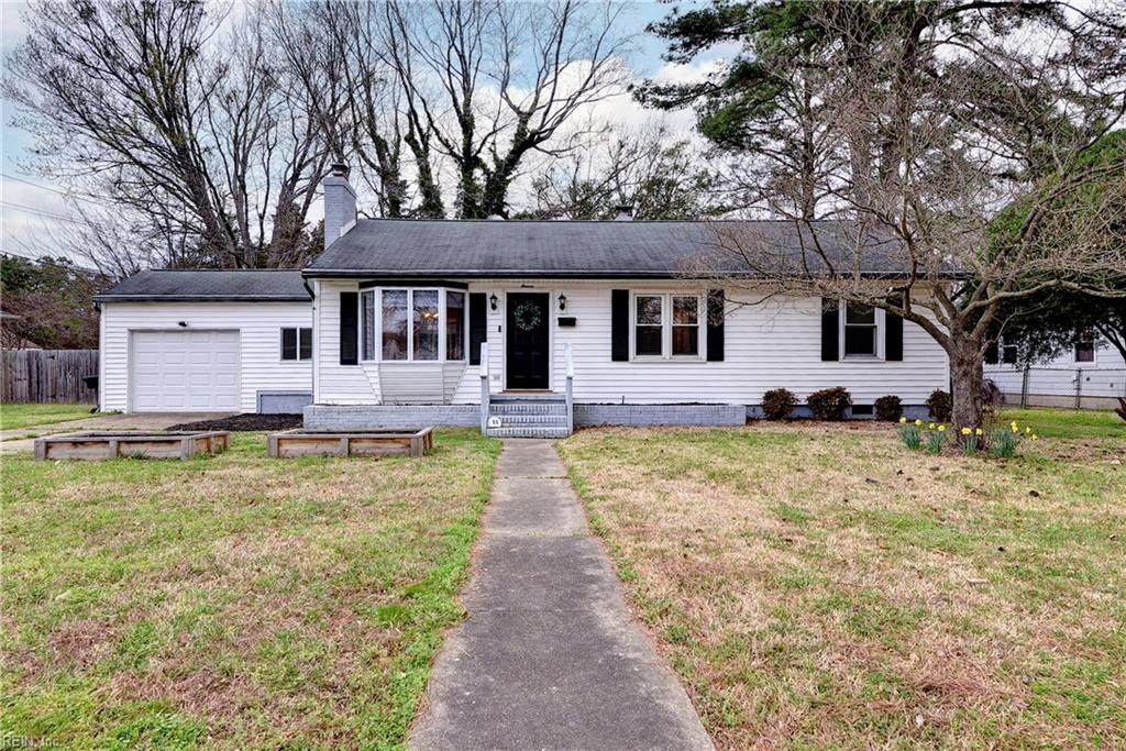 11 Greenfield Ave - Photo 1