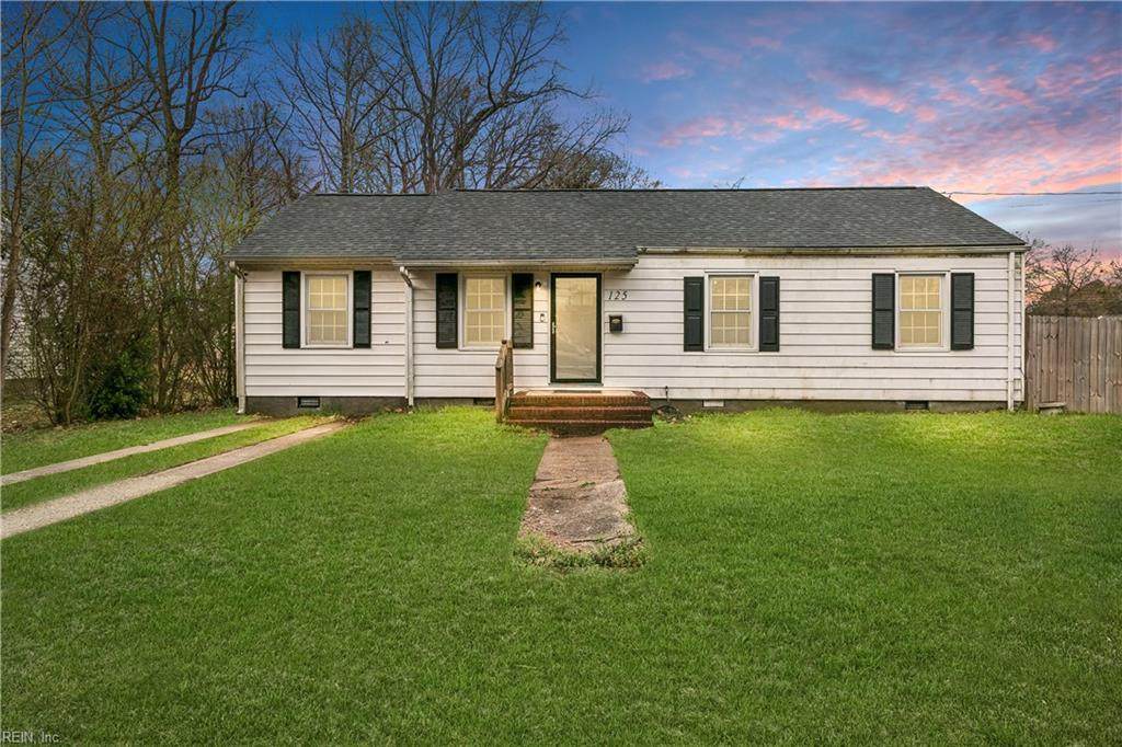 125 Patrician Dr - Photo 1