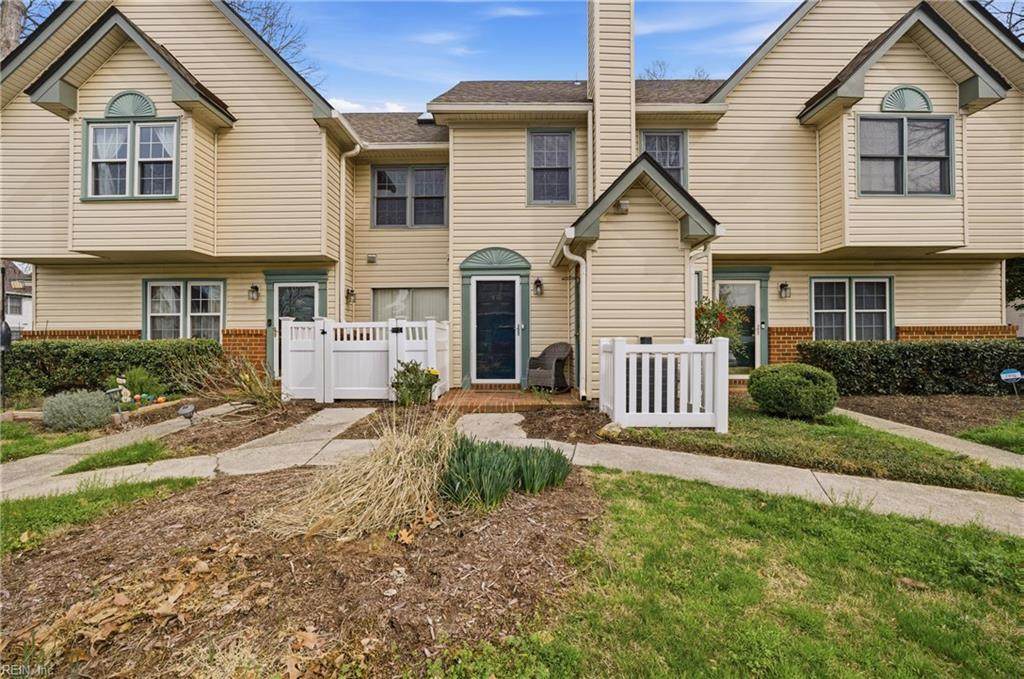 6 Tamarisk Quay - Photo 1