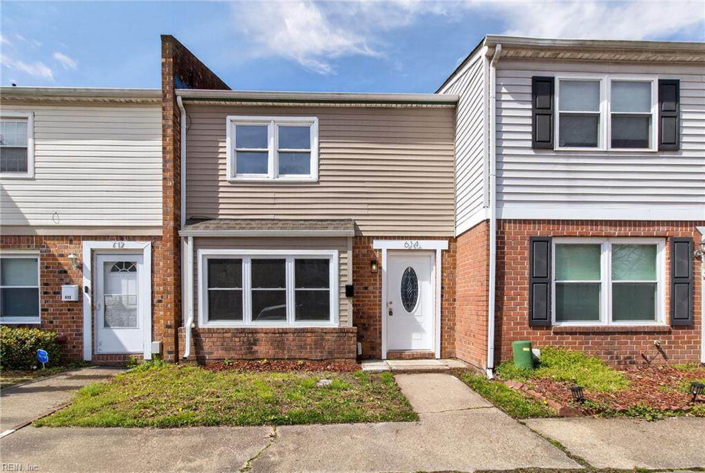 614 Harbour Dr - Photo 1