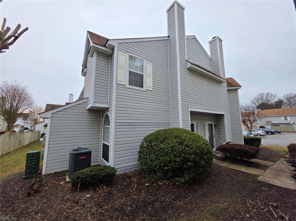 814 Gable Way - Photo 1