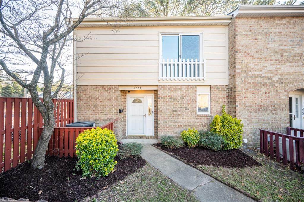 1224 Glyndon Dr - Photo 1