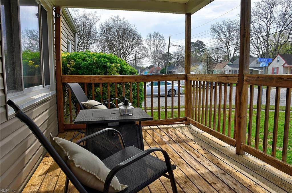 1616 Croyden Rd - Photo 1