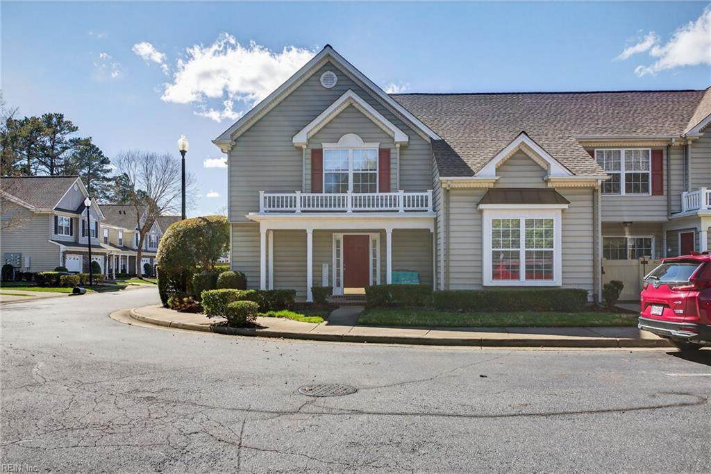 308 Waters Edge Ln - Photo 1