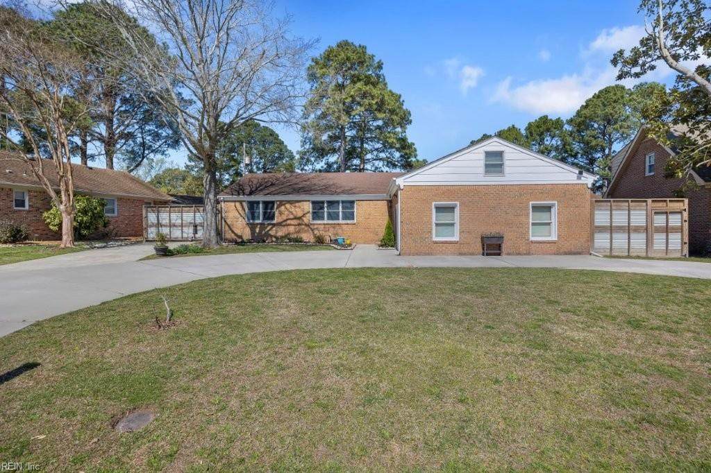 5224 Rolleston Dr - Photo 1