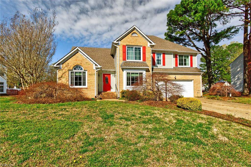 203 Winterberry Ln - Photo 1