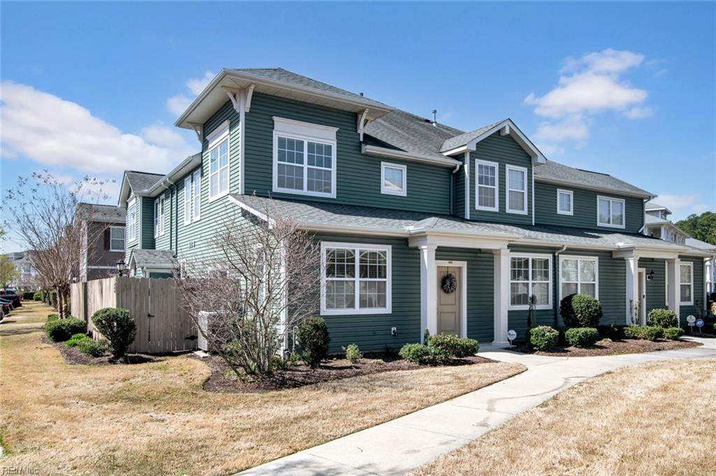 4332 Farringdon Way - Photo 1