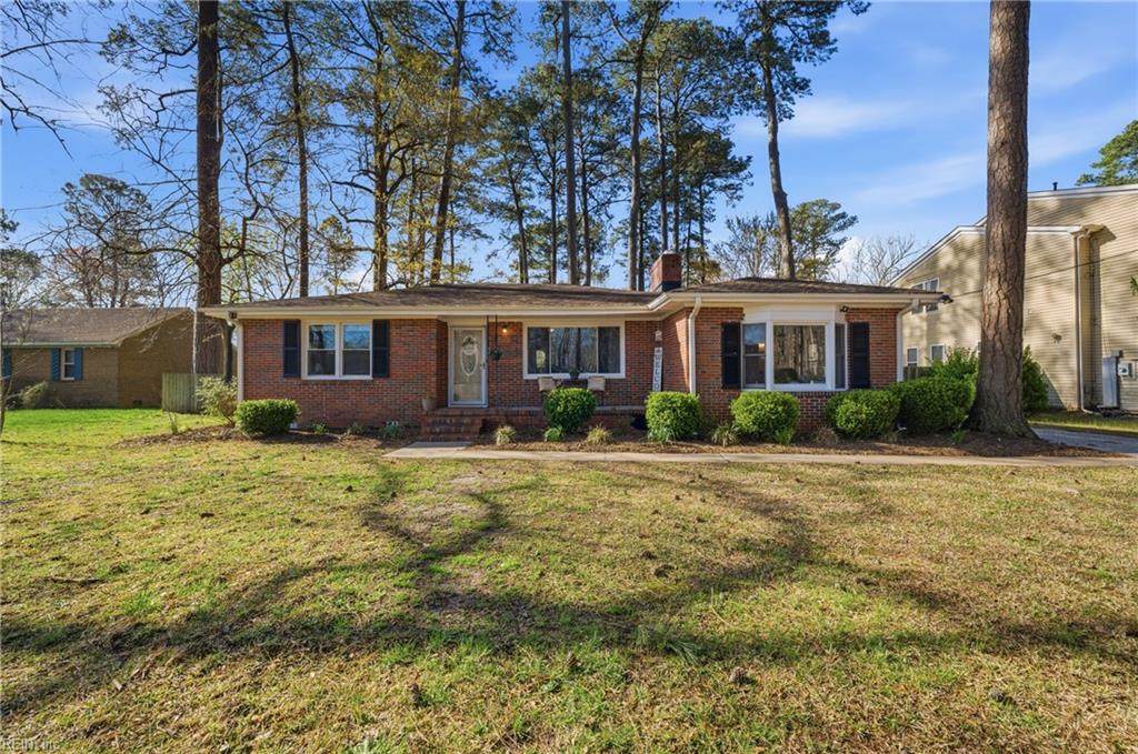 4073 Maple Dr - Photo 1