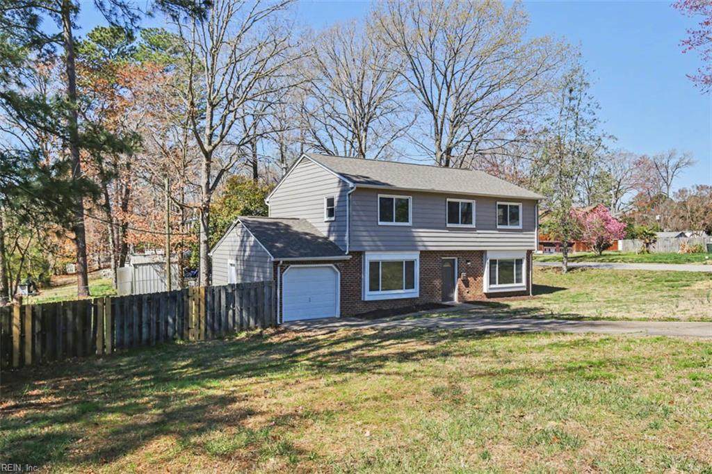 181 Rexford Dr - Photo 1