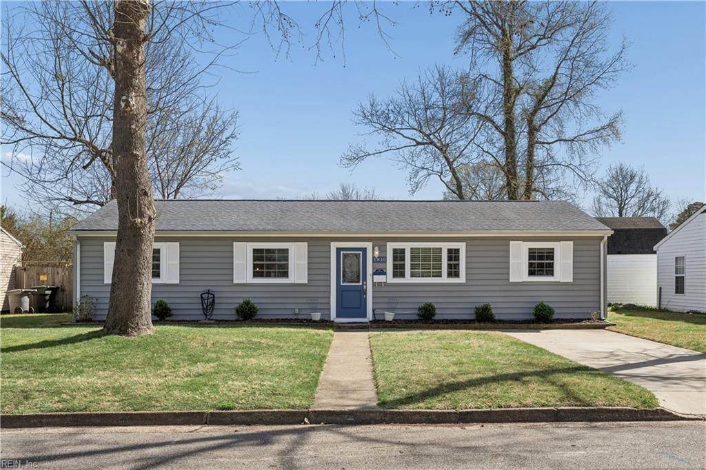 1810 Beall Dr - Photo 1