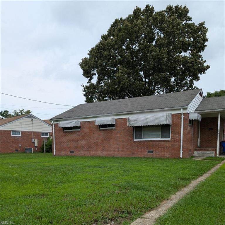 8441 Nathan Ave - Photo 1