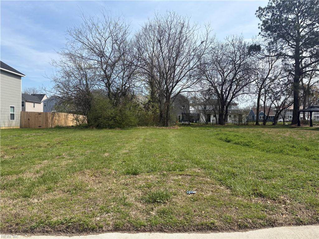 206 Beech St - Photo 1