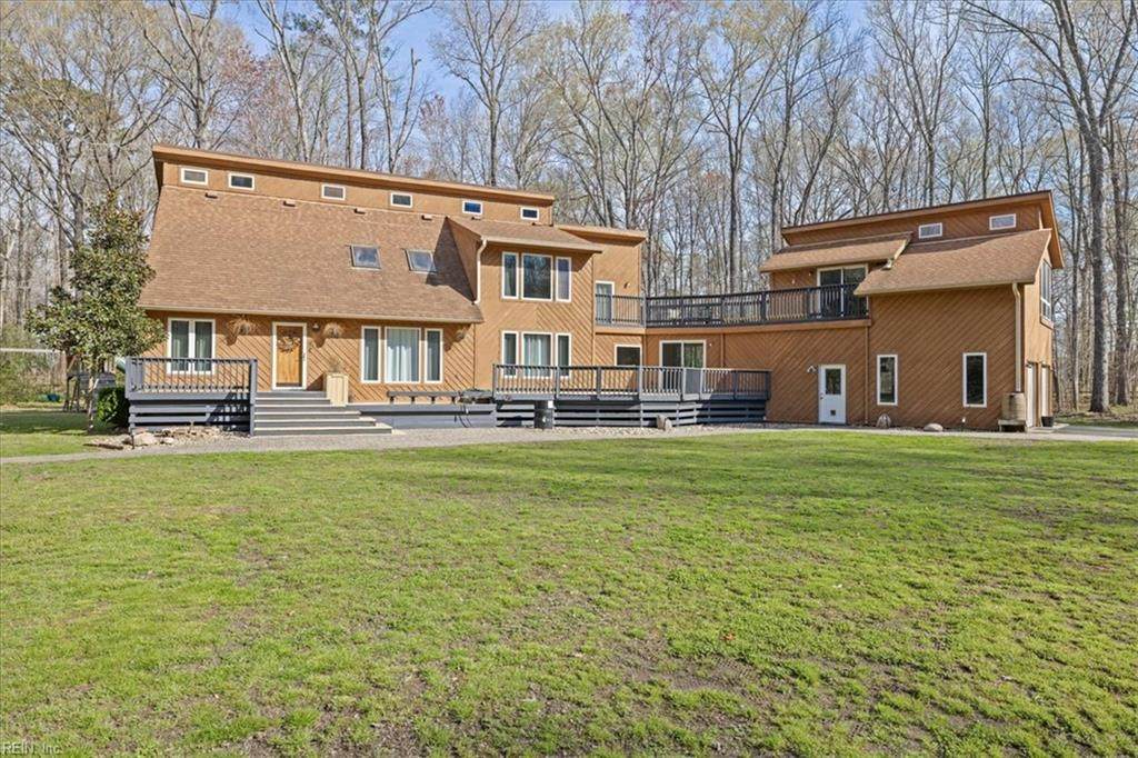 715 Paula Dr - Photo 1