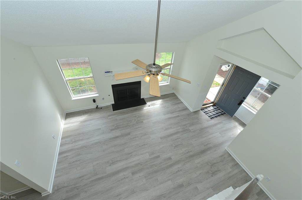 1717 Orchard Way - Photo 1