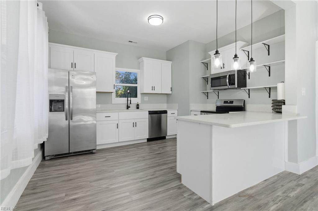 62 Buxton Ave - Photo 1