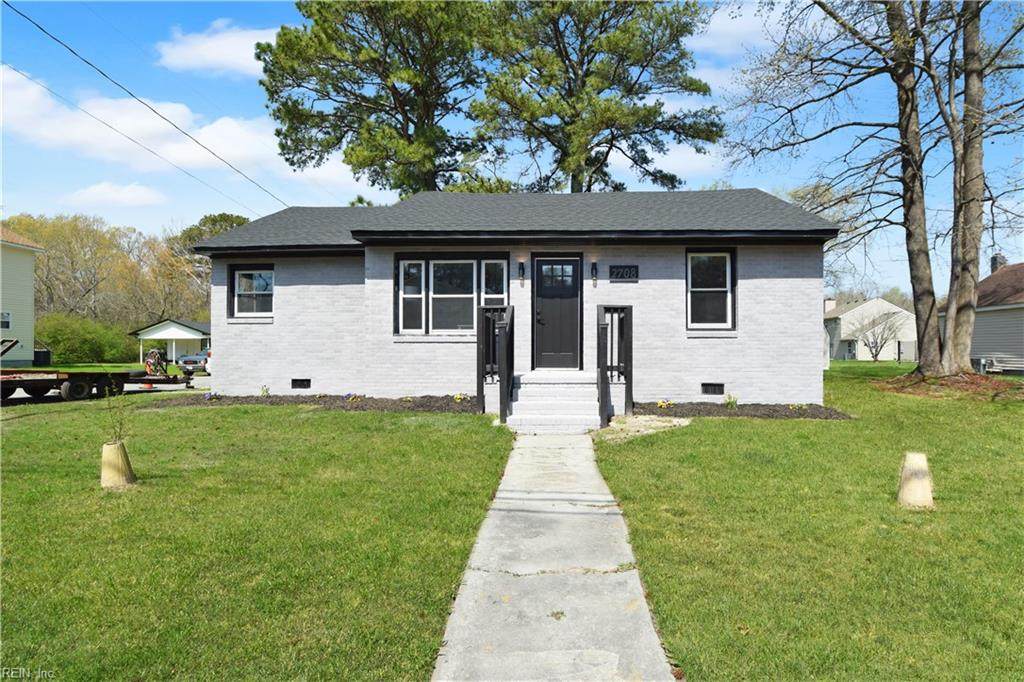 2708 Washington St - Photo 1