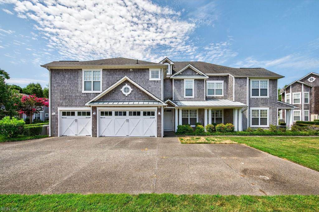 702 Prestwick Turn - Photo 1