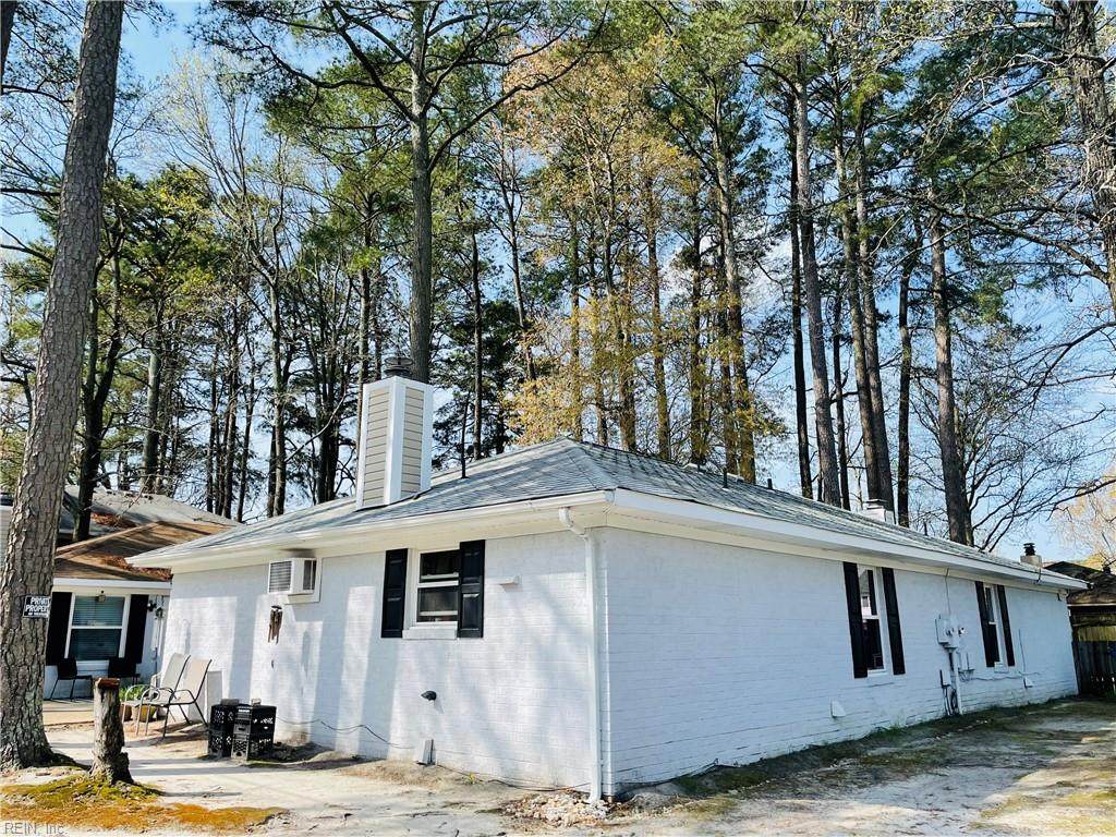 703 Rosemont Rd - Photo 1